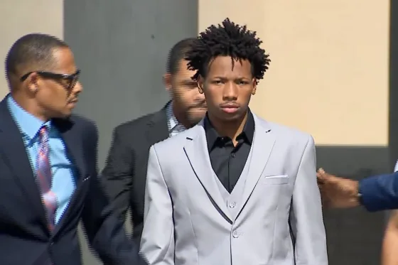 Karmelo Anthony arriving at court — justice for Karmelo
