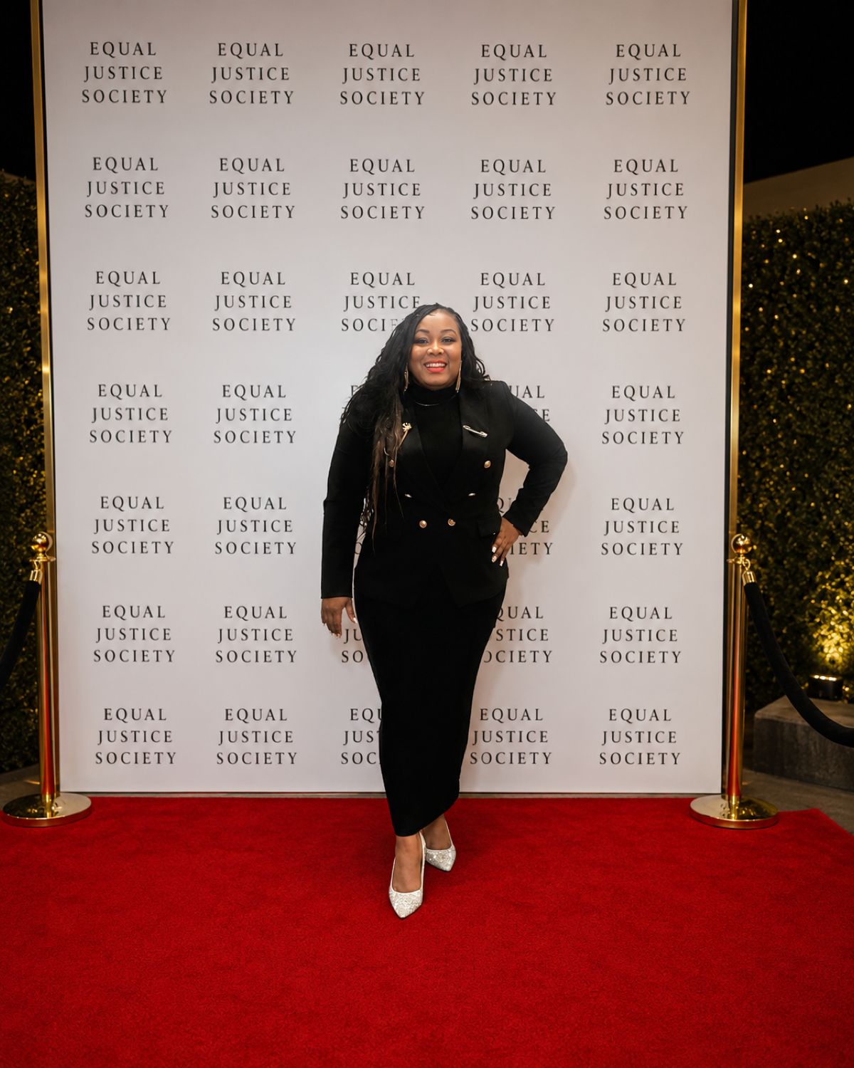 Hannah Naomi Jones, red carpet ejs