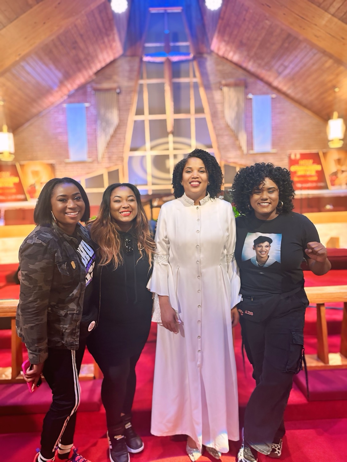 Hannah Naomi Jones, sanctuary clergy